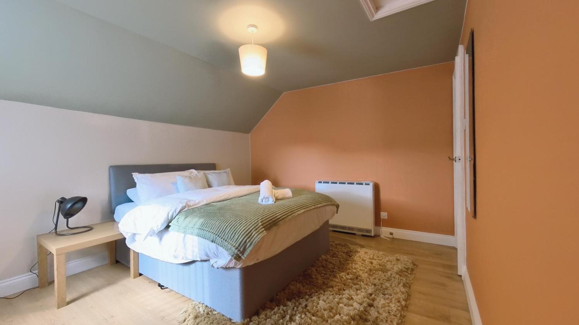 ברמינגהאם Group Bookings: Up To 30 Guests Across 5 Spacious Flats! Keyless Access Free Wifi & Parking מראה חיצוני תמונה